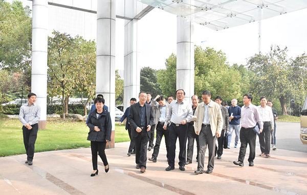 合肥市政协主席韩冰一行 莅临爱游戏网官网入口-爱游戏(中国)调研